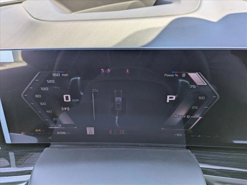 New 2026 BMW X7 M60i image 11