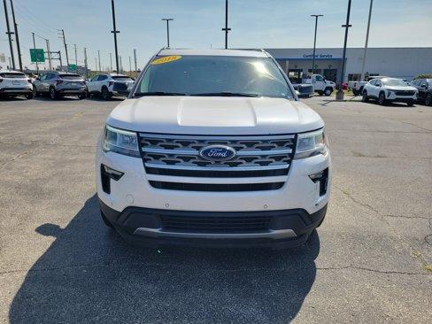 Used 2018 Ford Explorer XLT w/ Equipment Group 202A image 8