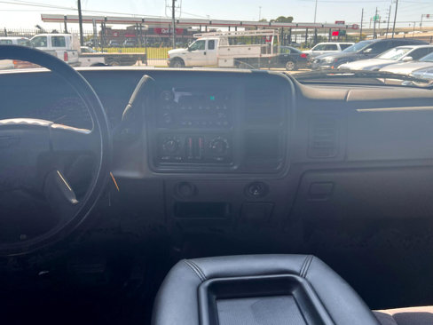 Used 2006 Chevrolet Silverado 1500 LS image 42
