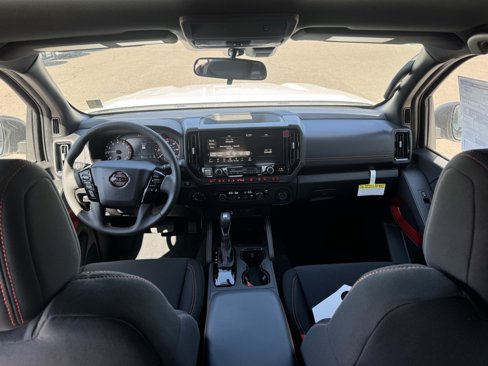 New 2025 Nissan Frontier PRO-4X image 21