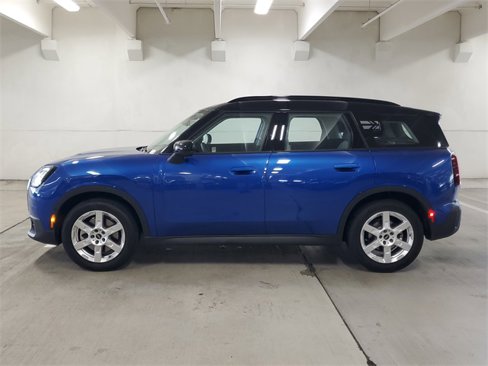 Certified 2025 MINI Cooper Countryman S image 8