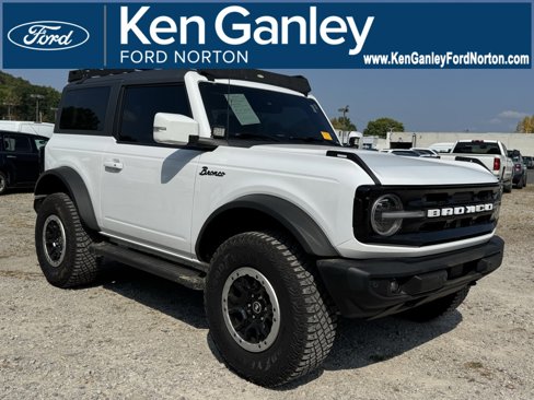 Used 2023 Ford Bronco Outer Banks w/ Sasquatch Package image 1