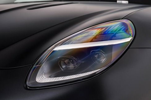 New 2025 Aston Martin V8 Vantage Coupe image 10