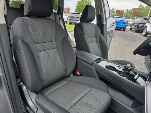 New 2026 Nissan Rogue SV image 10