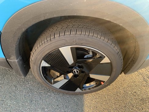 New 2026 Nissan Kicks SR w/ SR Premium Package image 9