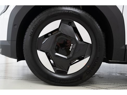 New 2026 Kia EV9 Wind image 8