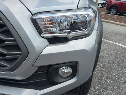 Used 2023 Toyota Tacoma TRD Off-Road image 10