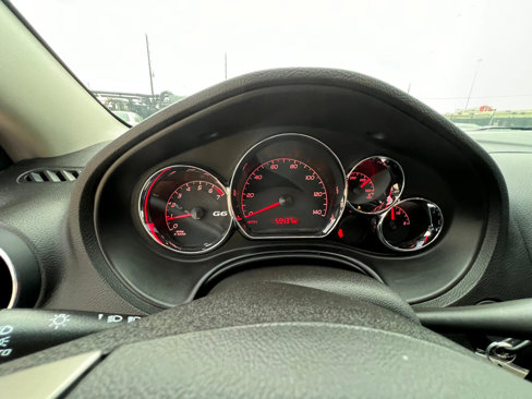 Used 2009 Pontiac G6 GT image 16