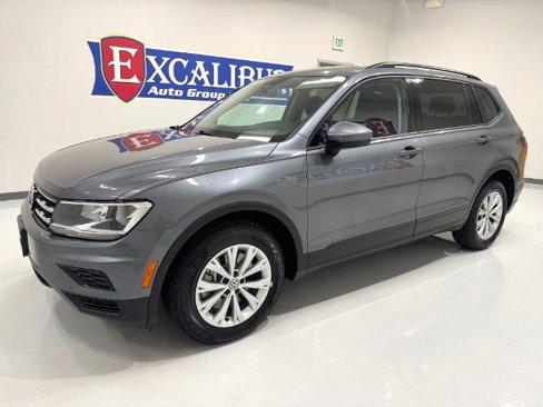 Used 2019 Volkswagen Tiguan S w/ Driver Assistance Package image 3