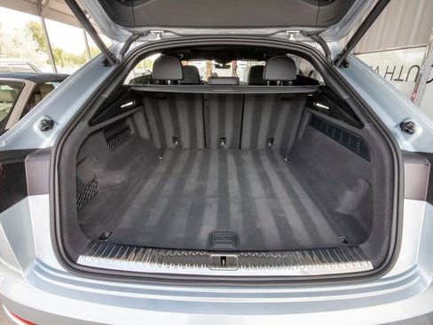 Certified 2025 Audi Q8 Premium image 52