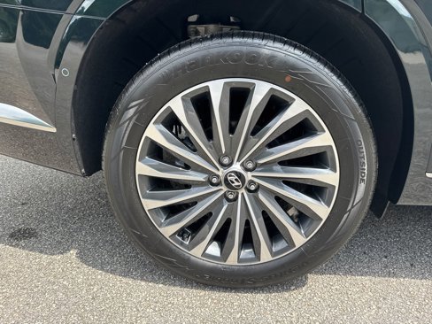 Used 2025 Hyundai Palisade Calligraphy image 17