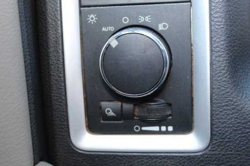 Used 2012 RAM 3500 SLT image 17
