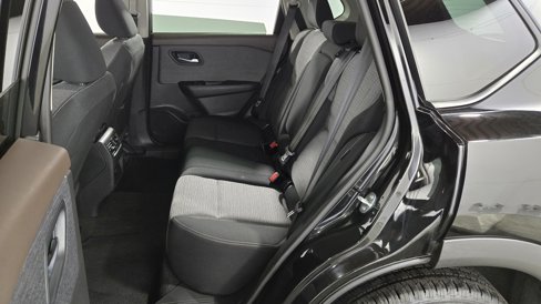 Used 2023 Nissan Rogue SV image 22