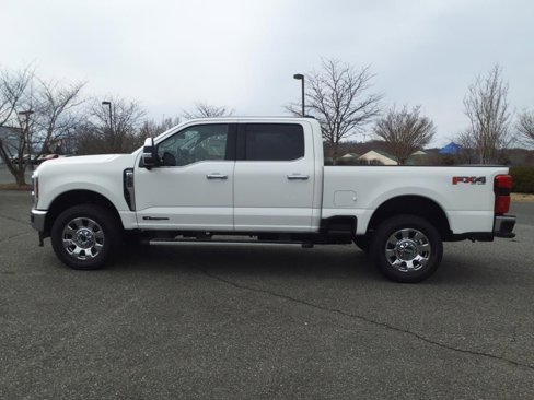 New 2025 Ford F250 Lariat w/ Chrome Package image 6