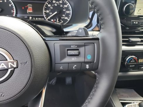 New 2025 Nissan Pathfinder SL image 20
