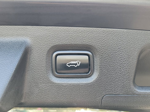 Certified 2023 Hyundai Santa Fe SEL Premium image 20