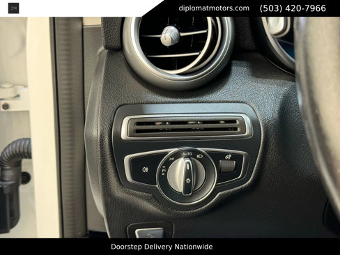 Used 2021 Mercedes-Benz C 300 Sedan w/ Premium Package image 35