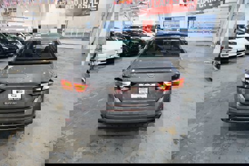 Used 2025 Nissan Altima 2.5 SV image 9