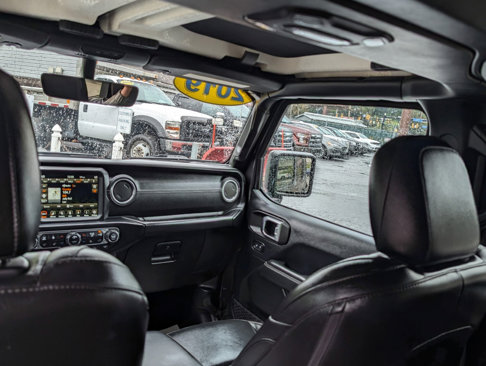 Used 2019 Jeep Wrangler Unlimited Sahara w/ Quick Order Package 24M Moab image 22
