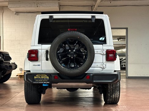Certified 2022 Jeep Wrangler Unlimited Sahara w/ Cold Weather Group image 4