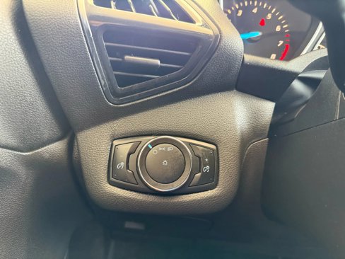 Used 2014 Ford Escape S image 18