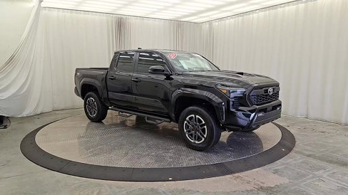 Used 2024 Toyota Tacoma TRD Sport image 5