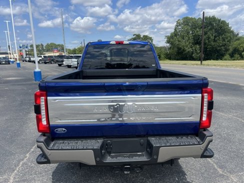 New 2026 Ford F250 4x4 Crew Cab Super Duty image 6