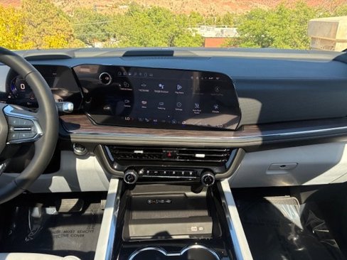 New 2025 Chevrolet Tahoe Premier w/ Sun And Tow Package image 13