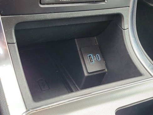Used 2024 Ford Edge Titanium image 31