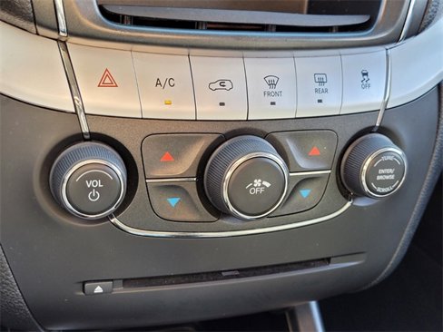 Used 2019 Dodge Journey SE w/ Connectivity Group image 20