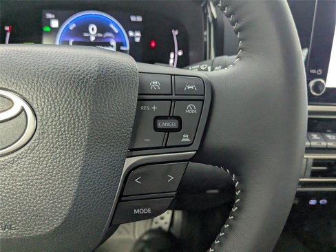 New 2026 Toyota Camry SE image 14