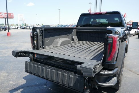 Certified 2025 GMC Sierra 2500 AT4 image 7