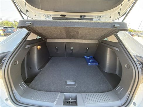 New 2025 Chevrolet Trax LT w/ LT Convenience Package image 25