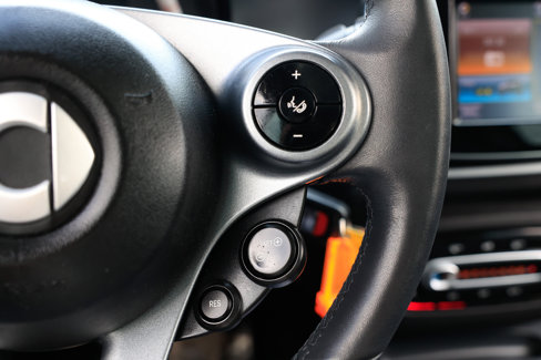 Used 2018 smart fortwo electric drive w/ Sport Package image 21