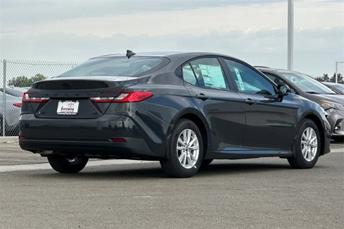 New 2026 Toyota Camry LE image 4