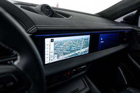 New 2025 Porsche Macan Turbo Electric image 16