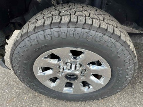 Used 2019 Ford F250 Lariat w/ Lariat Ultimate Package image 17