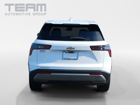 New 2026 Chevrolet Equinox LT image 4