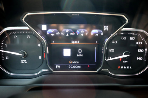 Used 2022 GMC Sierra 2500 AT4 w/ AT4 Premium Plus Package image 9