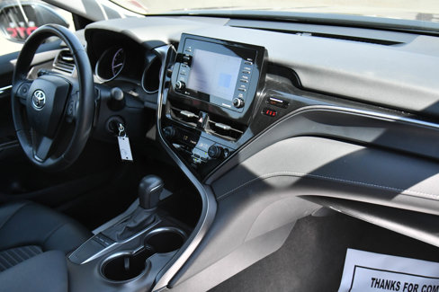 Used 2024 Toyota Camry SE image 40