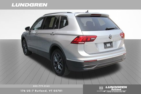 Used 2023 Volkswagen Tiguan SE image 31