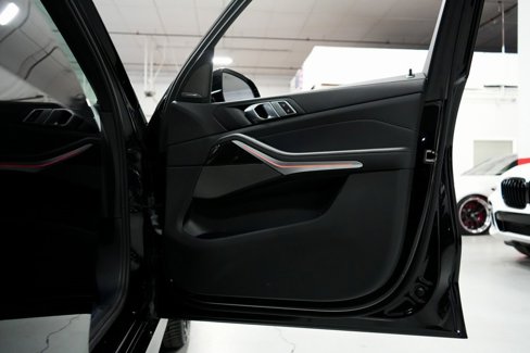 Used 2023 BMW X5 xDrive40i w/ M Sport Package image 29