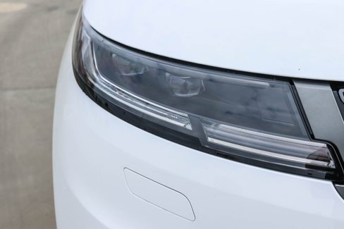 New 2025 Land Rover Range Rover Sport image 10