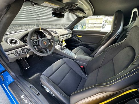 Certified 2025 Porsche 718 Boxster Spyder RS image 4