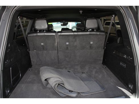 Used 2024 Jeep Wagoneer L Series III image 17