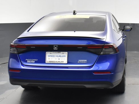 Used 2023 Honda Accord Sport image 8