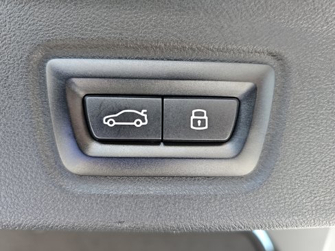Used 2024 BMW i4 xDrive40i w/ Convenience Package image 13