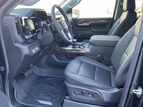 New 2026 GMC Sierra 1500 Elevation w/ Elevation Premium Package image 2
