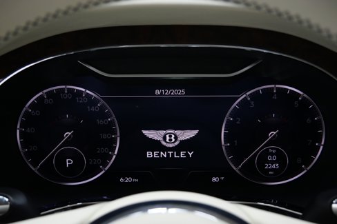 Used 2022 Bentley Continental GT image 21