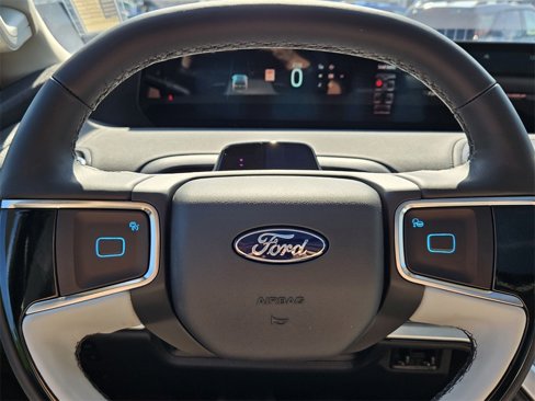 New 2025 Ford Expedition Platinum image 23